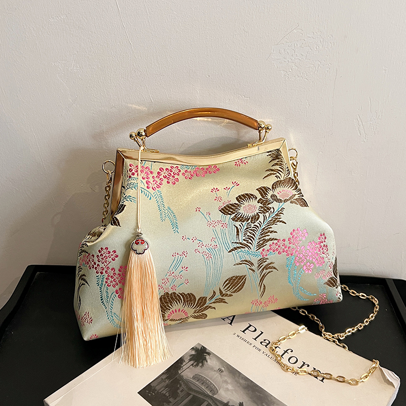 Vintage Fashion In Chinese - 2026 Vintage Floral Handbag Chinese Style