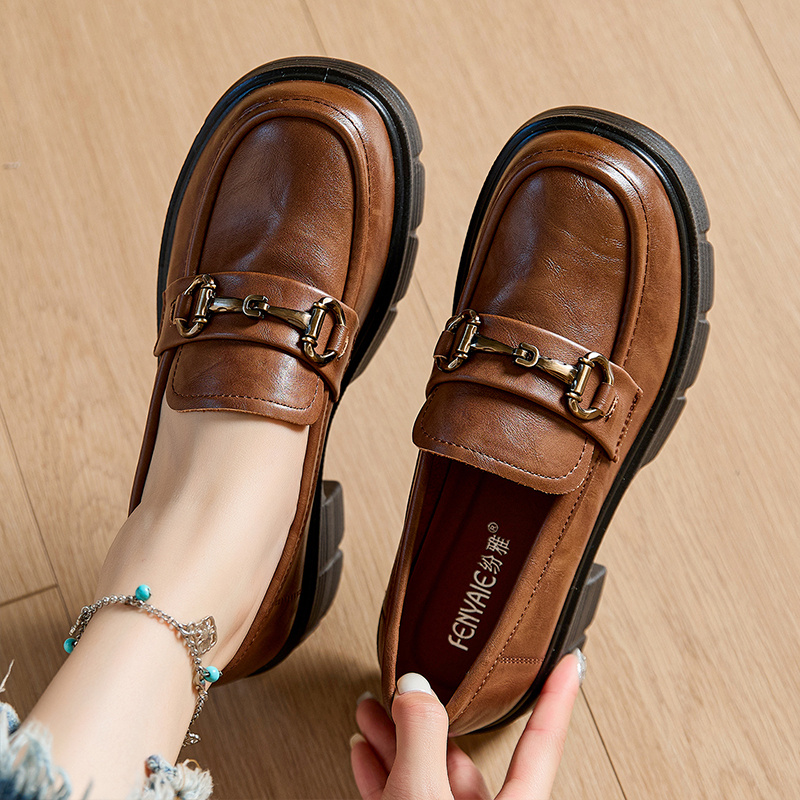 Vintage Old Fashion - Women Metal Horsebit Platform Loafers Thick
