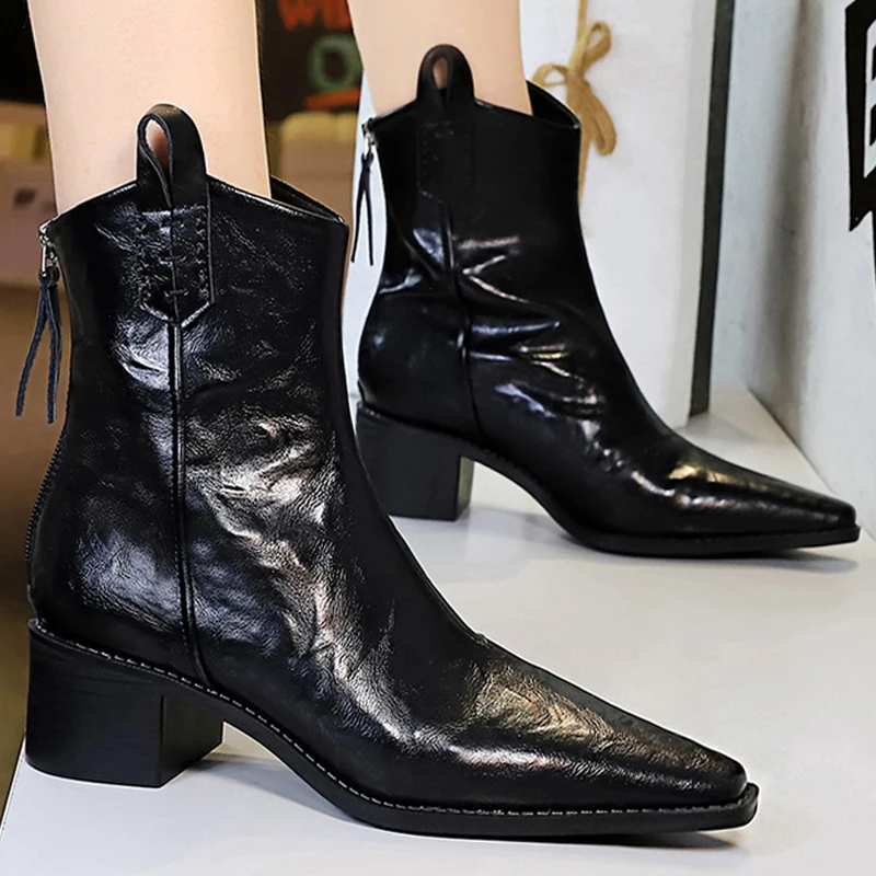 Designer Punk Vintage Pointed  - Vintage Fashion Designers recensione e prezzo