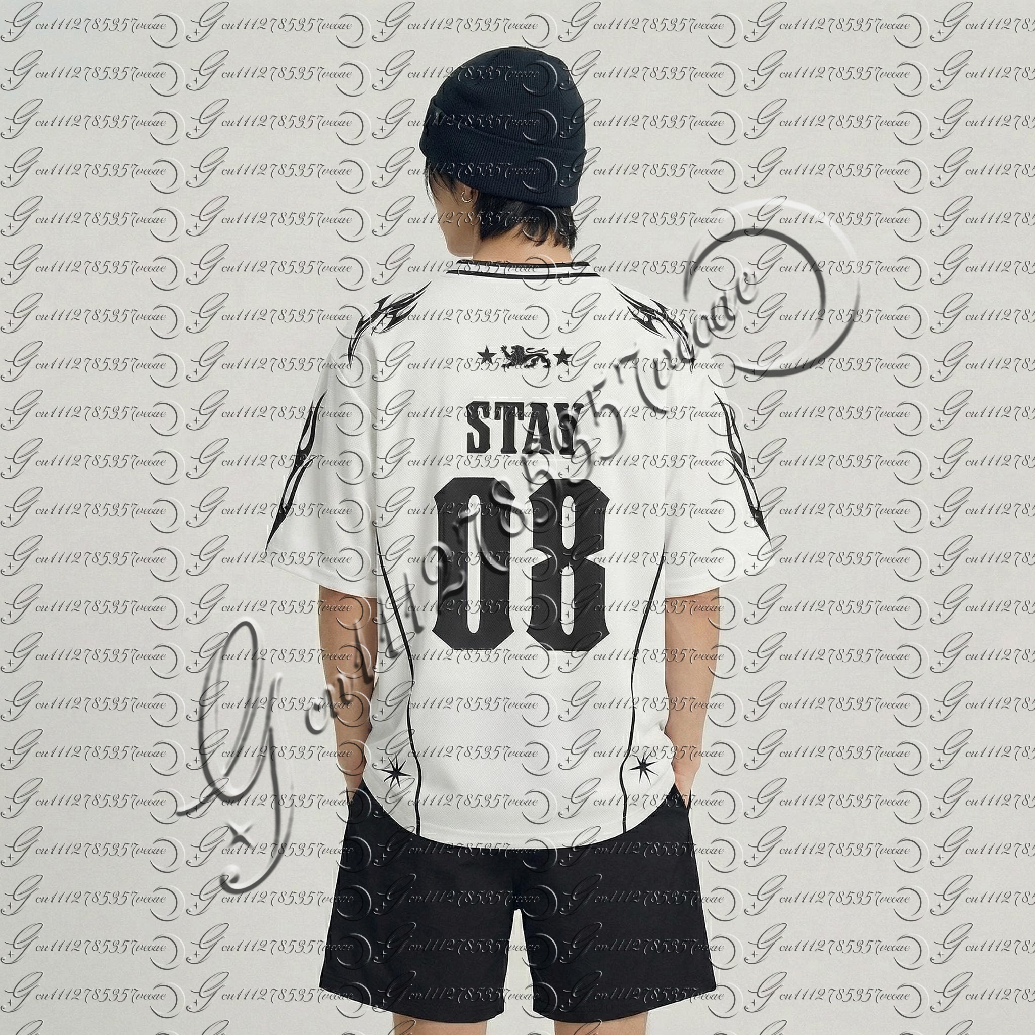 Stray Kids All Around The Worl - Vintage Fashion World recensione e prezzo