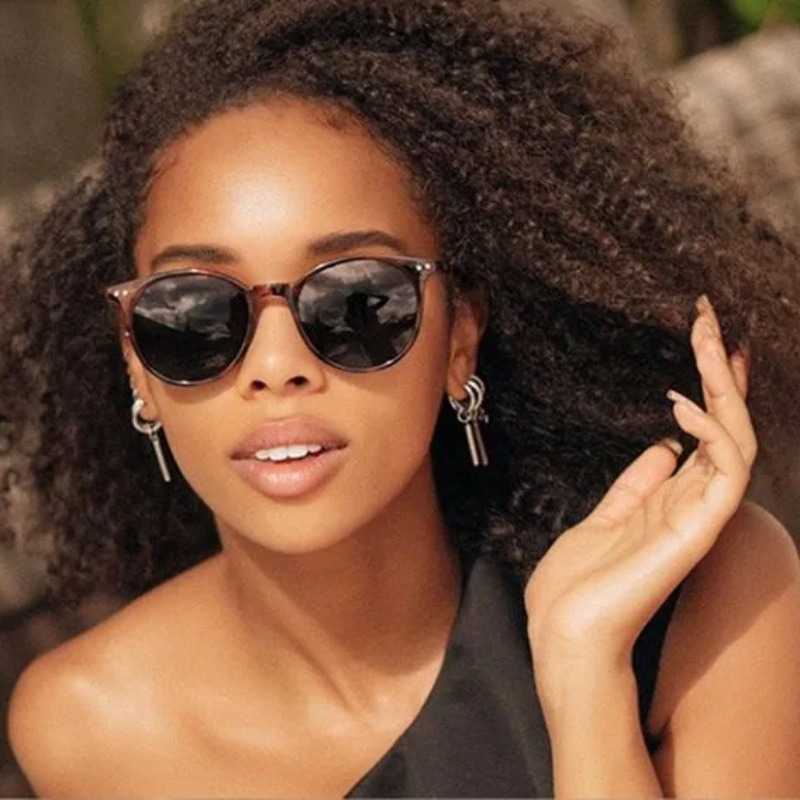 Vintage Fashion Round Sunglass - Vintage Fashion Female recensione e prezzo