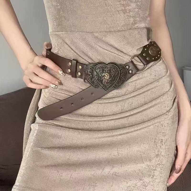 New 2026 Y2K Vintage Engraved  - Vintage Fashion Look recensione e prezzo