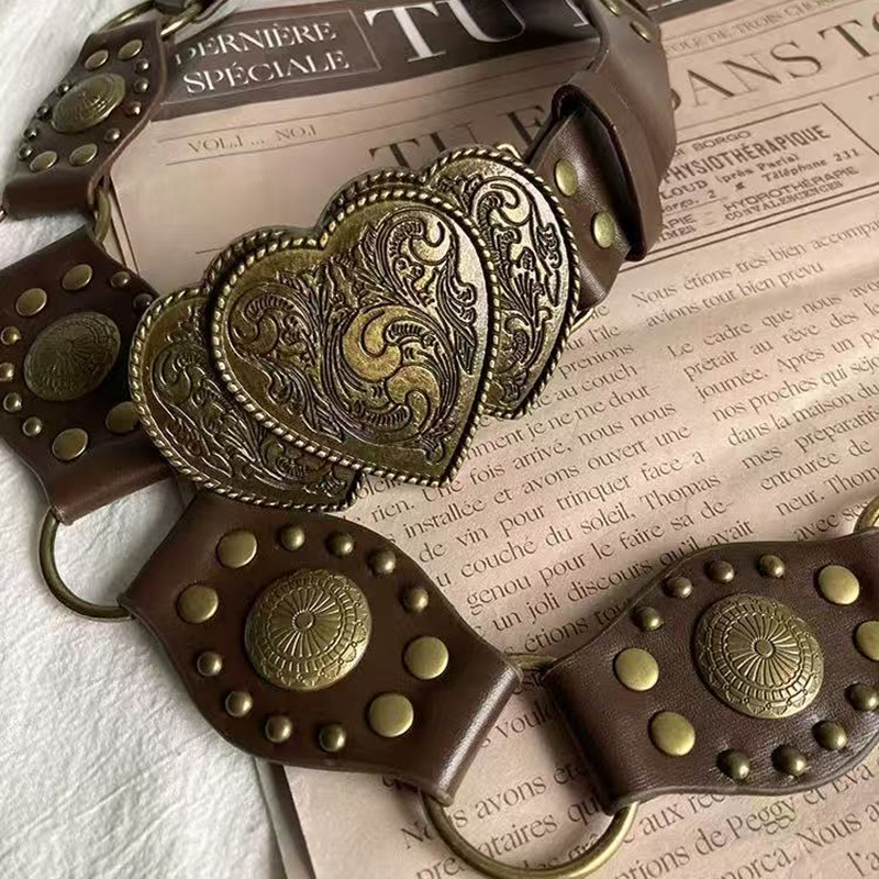 New 2026 Y2K Vintage Engraved  - Vintage Fashion Look recensione e prezzo