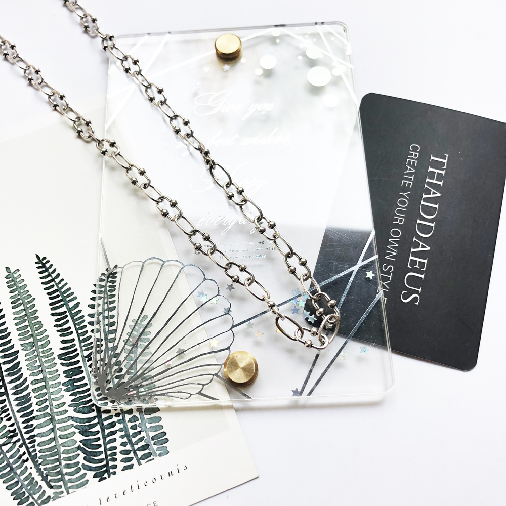 Extraordinary Charm Necklace S - Vintage Fashion Look recensione e prezzo