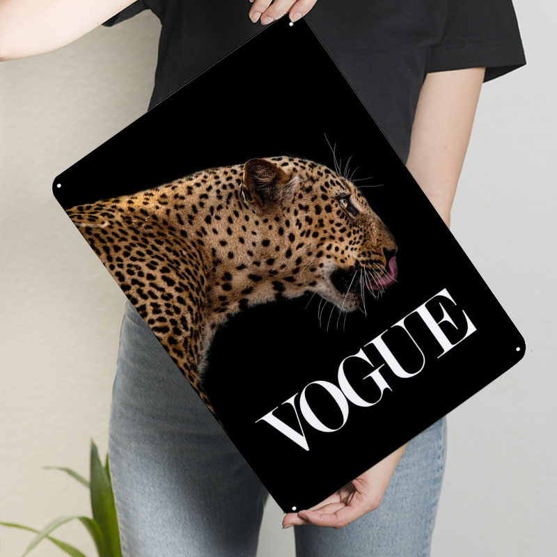 Vogue Fashion Poster Metal Sig - Vintage Vogue Fashion Poster recensione e prezzo