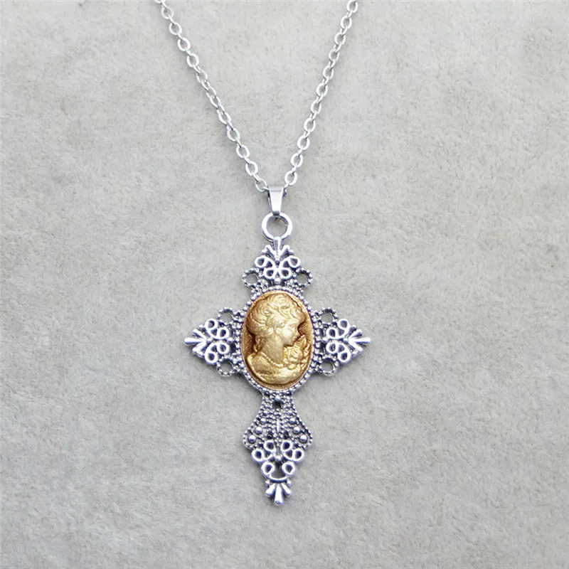 Vintage Look Cross Pendant Lad - Vintage Fashion Look recensione e prezzo